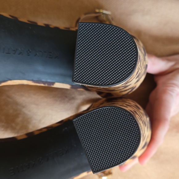 Kelly & Katie Leopard Heels - Picture 10 of 11